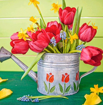Solve Happy Spring! jigsaw puzzle online with 81 pieces