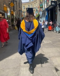 Her graduation in Cambridge 2 days ago. So proud 👏