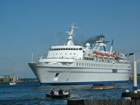 DELPHIN departing from Amsterdam