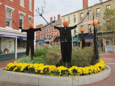 Pumpkin scarecrows