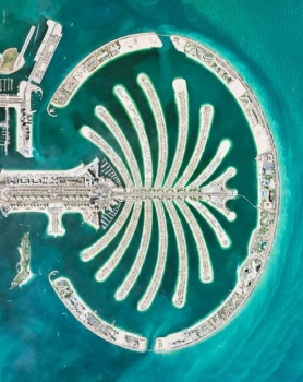 Solve Palm Jumeirah, Dubai Jigsaw Puzzle Online With 48 Pieces