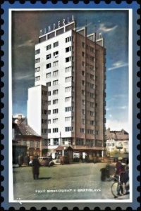 Prvy mrakodrap v Bratislave - Manderla 1935