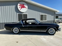 Studebaker "Golden Hawk" - 1956