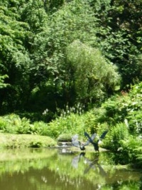 UK. Serie: Marwood Hill Garden - Sculpture of Ducks