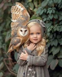 girl with owl
