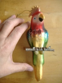 Christmas Tree Bauble Ornament - Parrot Large (12 - 357 Pieces)