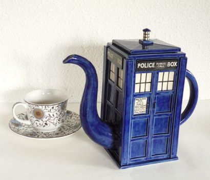 TARDIS Tea Pot