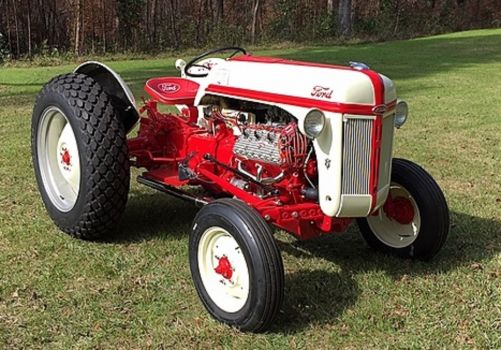 Solve 1949 Ford 8N Tractor 239ci flathead V8 jigsaw puzzle online with ...