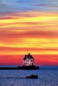 Lorain Lighthouse ~Lorain, Ohio