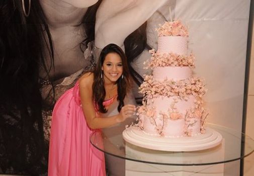 Solve Bruna Marquezine - Happy Birthday - Today 20 Years (04/08/1995