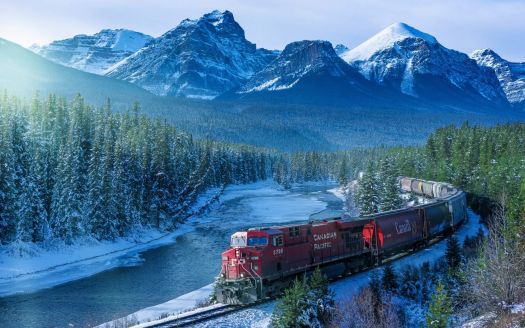 Turkey betray Team up with Solve Canadian Pacific Train (#8799) jigsaw puzzle online with 228 pieces