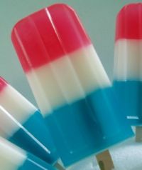 Summertime treats red white and blue popsicles
