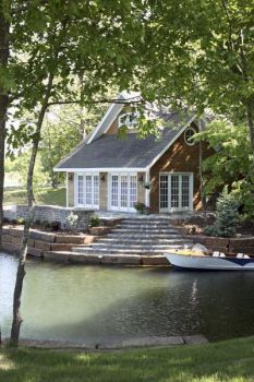 Lake cottage