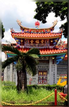 Gate to the Chinese Temple