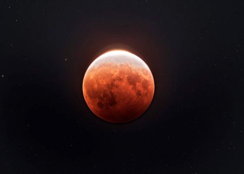 “Total Lunar Eclipse from Sydney”