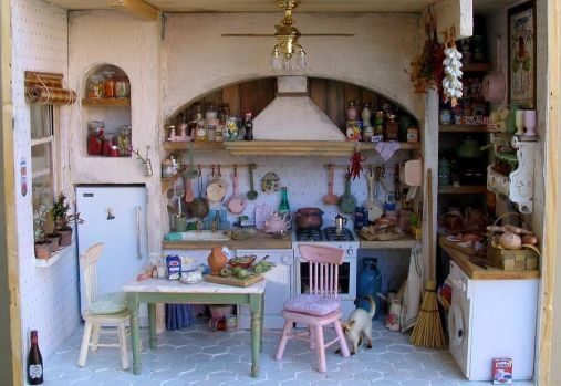 Dollhouse Kitchen 31