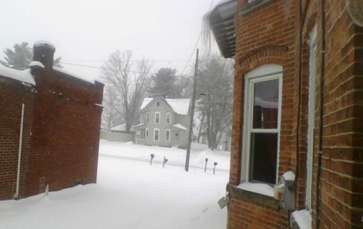 IMG_2/28/23   more snow