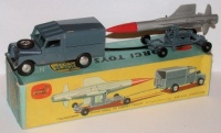 CORGI TOYS - “THUNDERBIRD” GUIDED MISSILE ON ASSEMBLY TROLLEY AND R.A.F. LAND-OVER