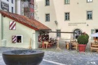 10.8 Regensburg Restaurant & Museum