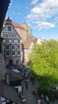 Dürerplatz mit Burg, Nürnberg