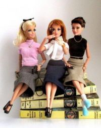 Nancy Drew And Her Friends  Mika I. on Facebook shared pictures of her Nancy Drew-themed dolls that sit with her book collection