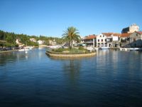 Vrboska