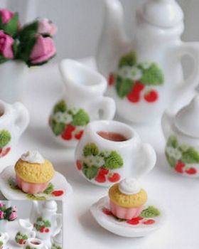 Pictures29~mini tea set