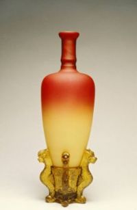 Theme - Glassware & Antiques