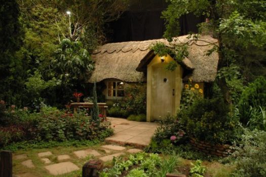 Solve La Casa Nel Bosco Jigsaw Puzzle Online With 35 Pieces