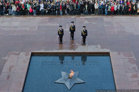 Eternal Flame of Fame at Tomb of Unknown Soldier, Moscow
