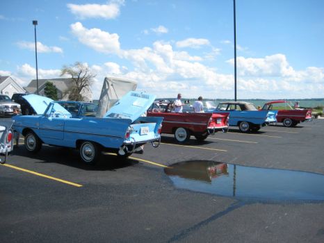 A few more Amphicars, couldn't get them all in! Lake Fest today.