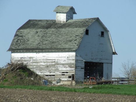 Old Iowa Barn