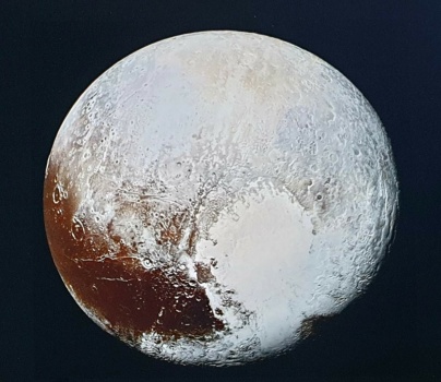 Solve PLUTO jigsaw puzzle online with 30 pieces