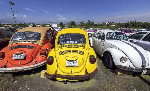 Old Volkswagen Beetle