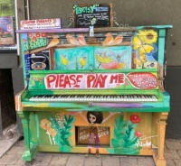 What will you play on Betsy the piano🎵