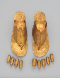 Ancient Egyptians were often buried with golden sandals and toe caps called stalls.