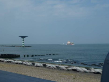 Photo's taken from Hoek van Holland/Maasvlakte, where the big ships enter (leave) Rotterdam harbours.