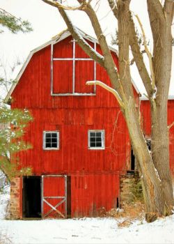 Old Red Country Barn.....