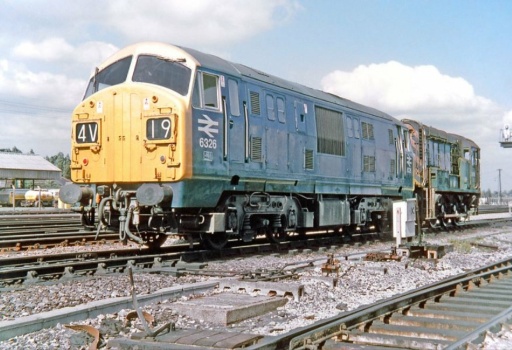 Solve North British Class 22 6326 at Southall. jigsaw puzzle online ...