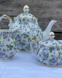 Tiny Violet Tea Set