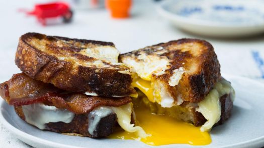 Egg-in-a-Hole Sandwich with Bacon and Cheddar