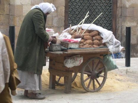 Street vendor at Khan el khalili 