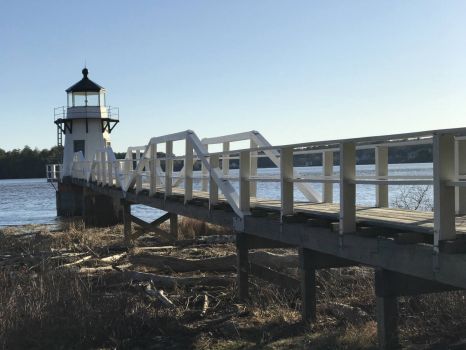 Doubling Point Lighthouse