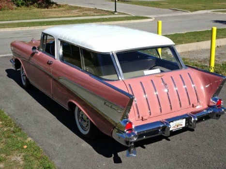 Solve 57 Chevy Bel Air Nomad... Bandit... jigsaw puzzle online with 80