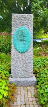Memorial stone of Robert von Kraemer