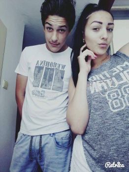 Denica a Tom