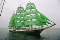 Sailing Green