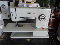 Pfaff 1222