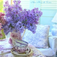 Shabby Chic in Lilac