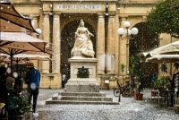 Republic square and the statue of Queen Victoria